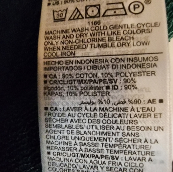 Old Navy Short Sleeve Shirt - Picture 3 of 4